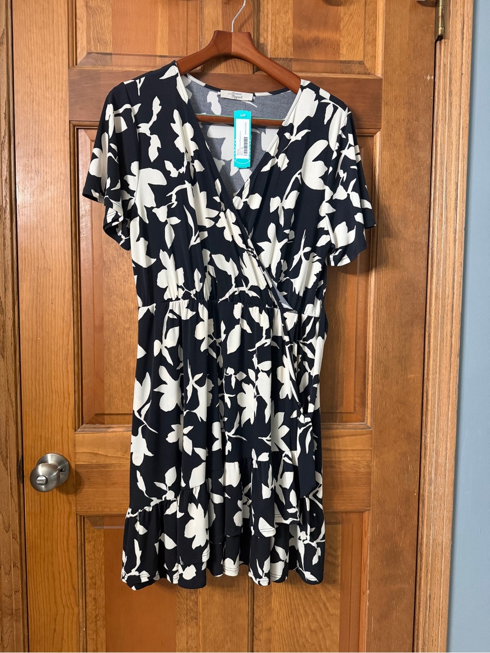 Black and White Floral Faux-Wrap Midi Dress